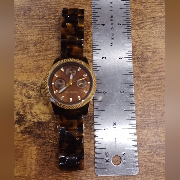 Michael Kors Mini Tortoise Acrylic Ladies Watch MK5399 - Picture 7 of 7
